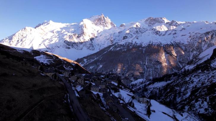 Mon village dans les Alpes